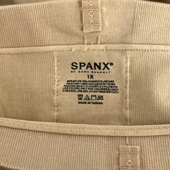 Spanx by Sara Blakely Size 1X Beige High-Waisted Shaper Shorts Shapewear - Picture 10 of 11